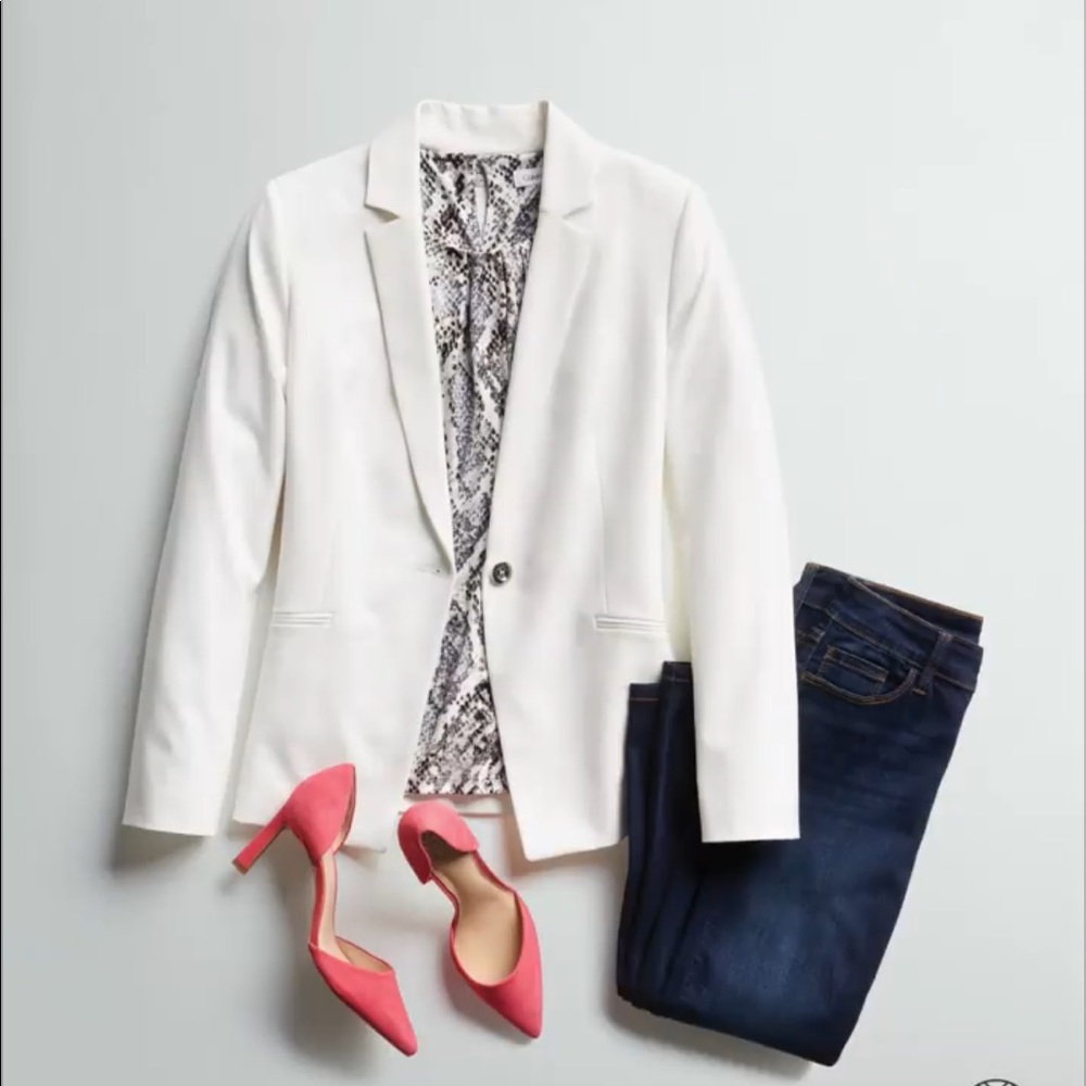 Meet your Posher, Dominique